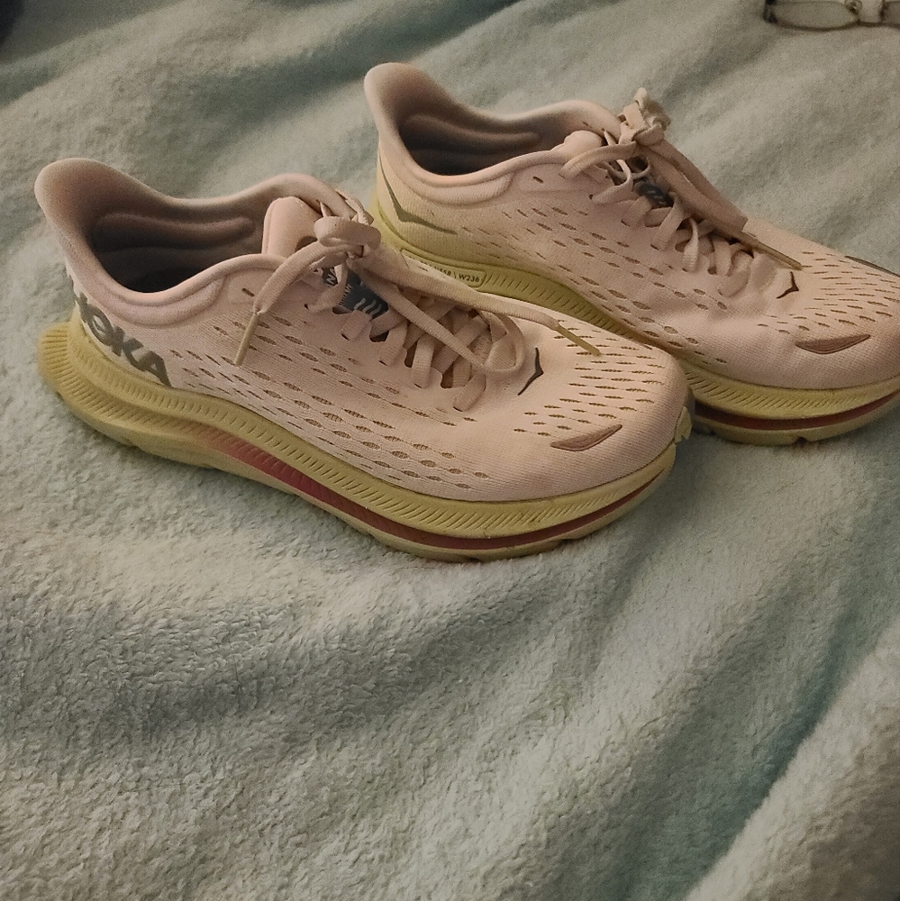 Shoes - Picture 1 of 1